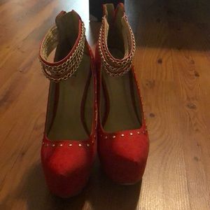 Red/gold heels